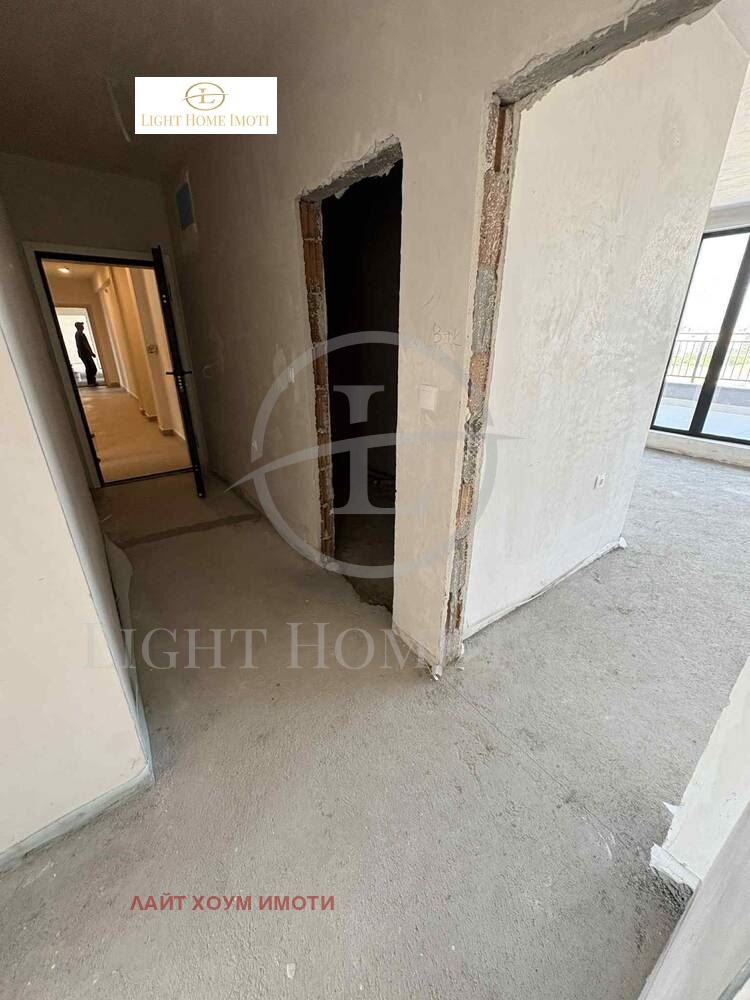 À venda  2 quartos Plovdiv , Trakiia , 118 m² | 94302700 - imagem [4]
