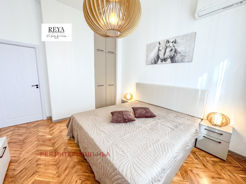 Продава 3-СТАЕН, гр. София, Център, снимка 5 - Апартаменти - 52503782