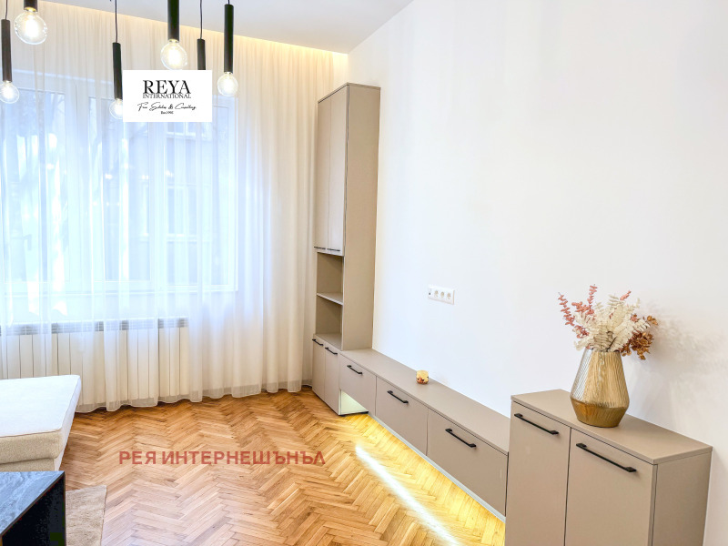 Продава 3-СТАЕН, гр. София, Център, снимка 16 - Апартаменти - 52503782