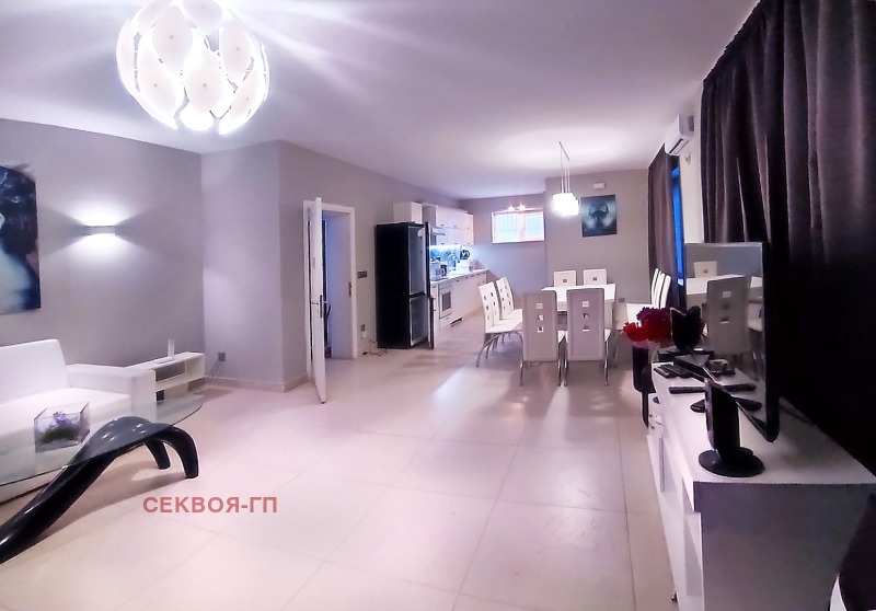 Till salu  Hus region Dobrich , k.k. Albena , 461 kvm | 72903211 - bild [7]