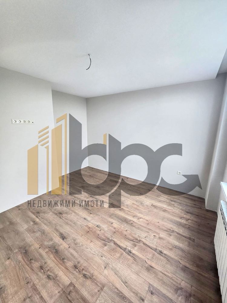 Продава 4-СТАЕН, гр. София, Мусагеница, снимка 2 - Апартаменти - 54676433