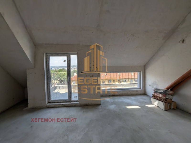 Na prodej  Mezonet Varna , Pogrebi , 145 m2 | 32691146 - obraz [2]