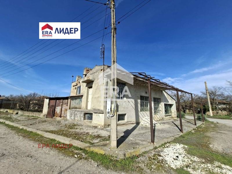 Продава МАГАЗИН, с. Стърмен, област Русе, снимка 2 - Магазини - 53819633