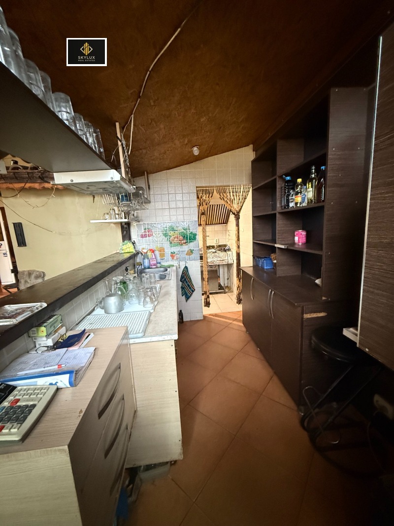 Продава ЗАВЕДЕНИЕ, с. Караманци, област Хасково, снимка 4 - Заведения - 52687560