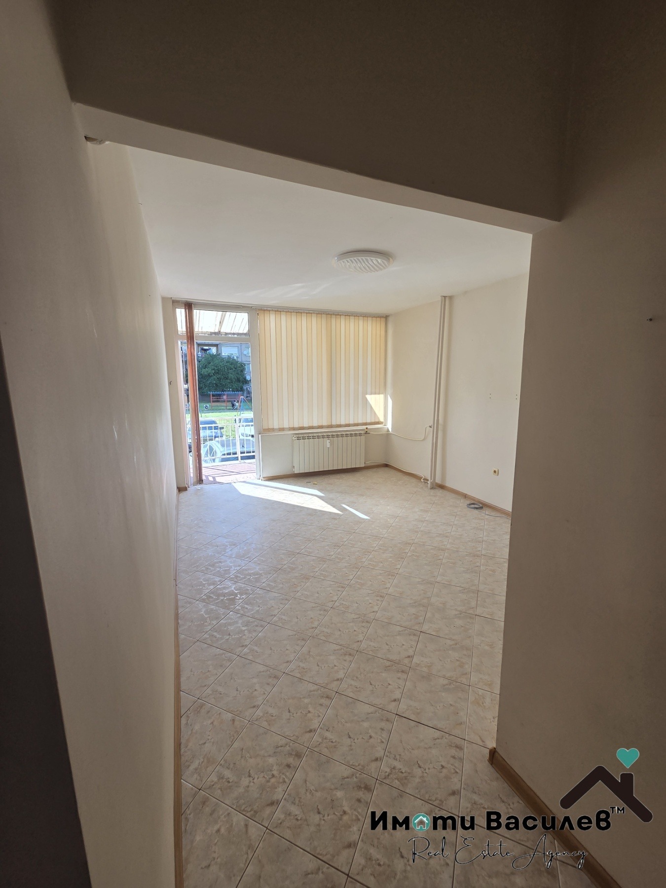 Продава 3-СТАЕН, гр. Перник, Изток, снимка 4 - Апартаменти - 54831824