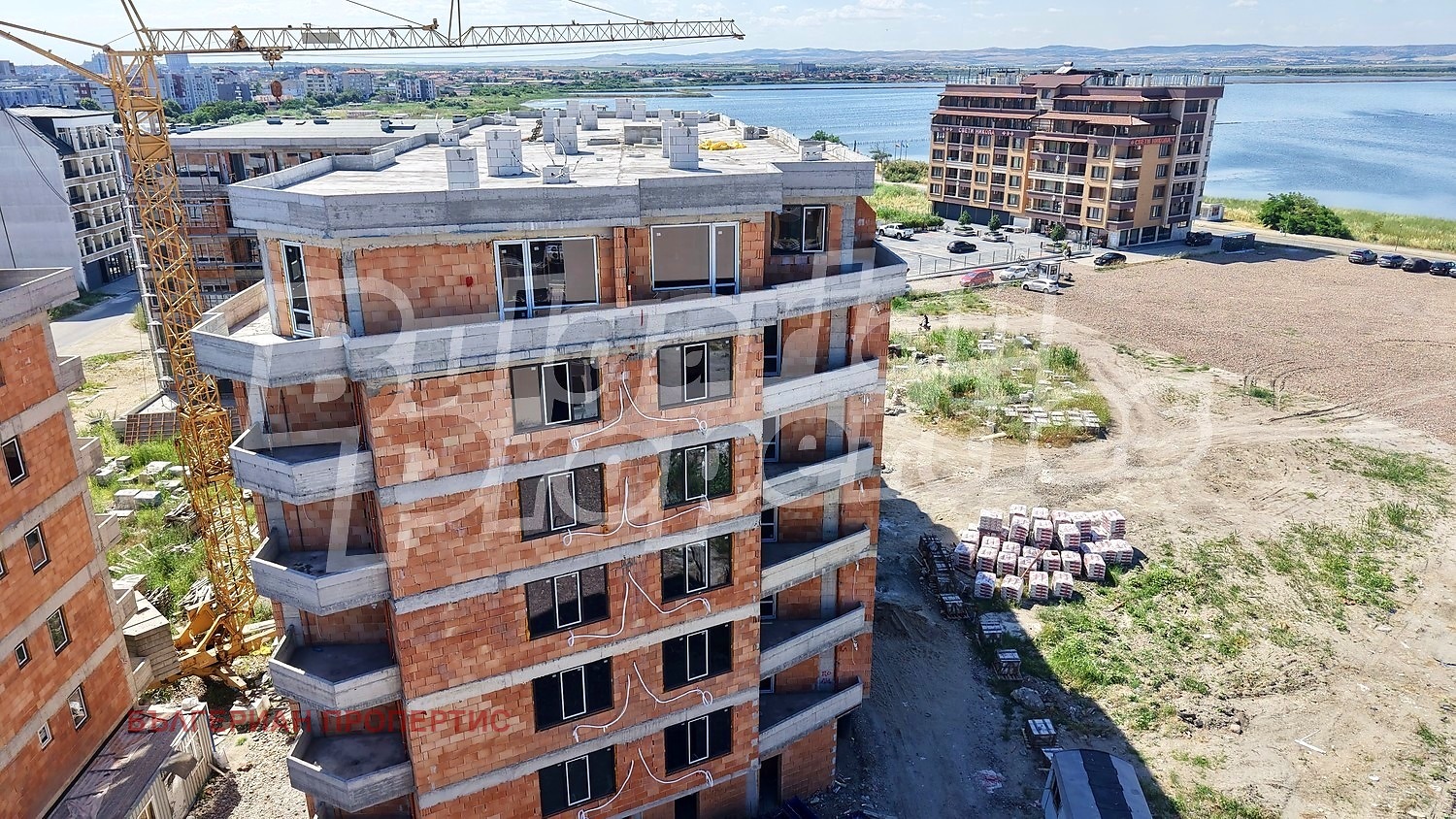 Продава 3-СТАЕН, гр. Поморие, област Бургас, снимка 17 - Апартаменти - 56120171