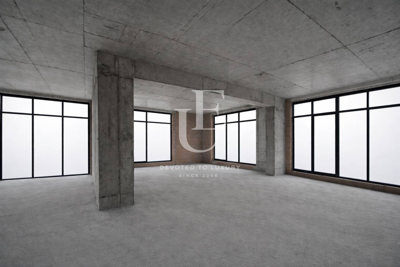 Продава МАГАЗИН, гр. София, Оборище, снимка 2 - Магазини - 53943492