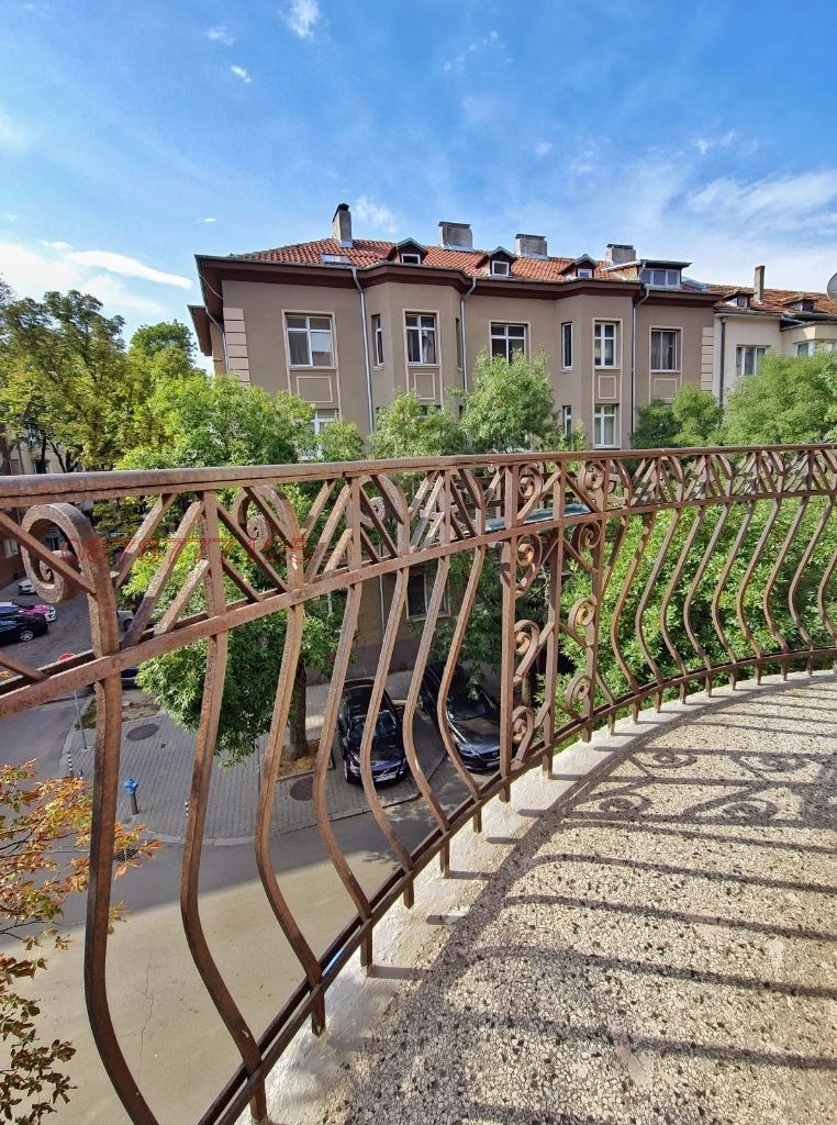 Na prodej  3 ložnice Sofia , Centar , 140 m2 | 53216258 - obraz [15]