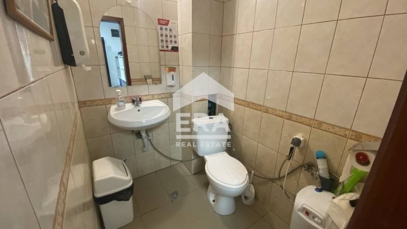 Eladó  Hivatal Varna , Centar , 100 négyzetméter | 85176167 - kép [8]
