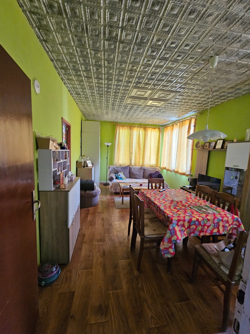 Продава  Етаж от къща град Кюстендил , Център , 144 кв.м | 44412669 - изображение [6]