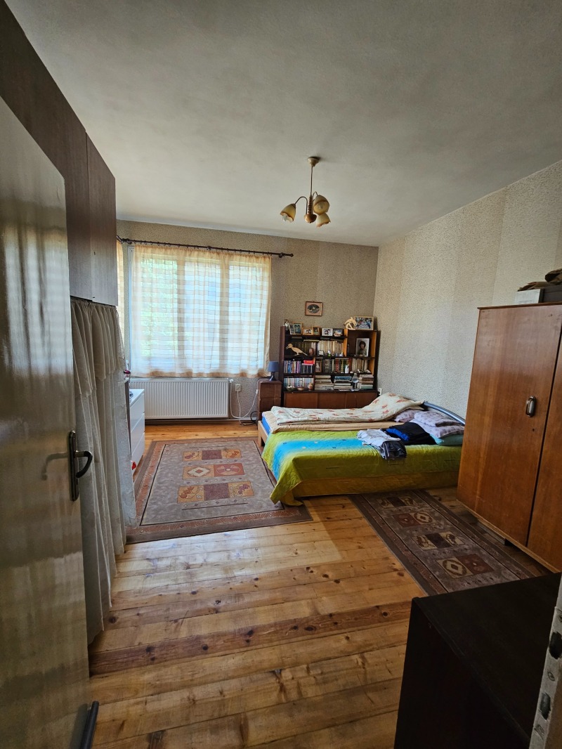 Продава  Етаж от къща град Кюстендил , Център , 144 кв.м | 44412669 - изображение [13]