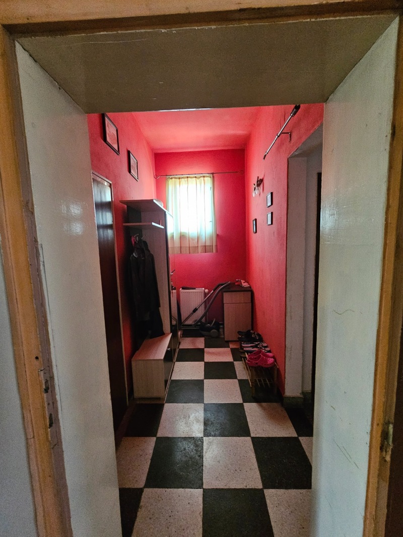 Продава  Етаж от къща град Кюстендил , Център , 144 кв.м | 44412669 - изображение [9]