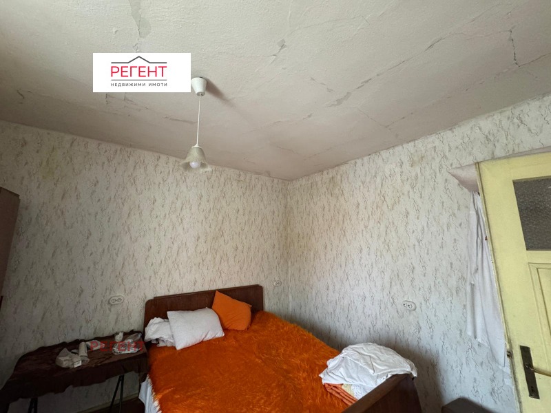 Продава КЪЩА, гр. Павликени, област Велико Търново, снимка 7 - Къщи - 53110981