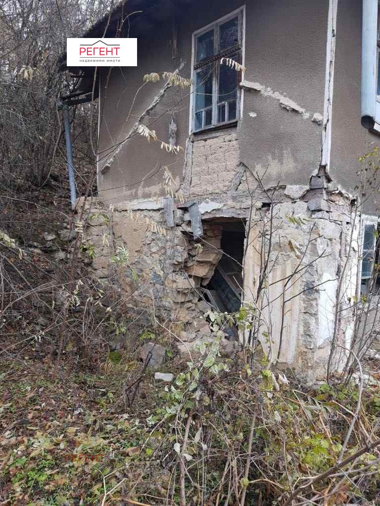 Продава КЪЩА, с. Емен, област Велико Търново, снимка 5 - Къщи - 53559713