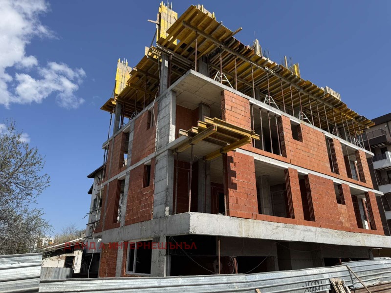 Продава 3-СТАЕН в град София, Люлин 9 - 90 кв.м / 170 200 € » 332 882.27 лв., Д АНД А ИНТЕРНЕШЪНЪЛ