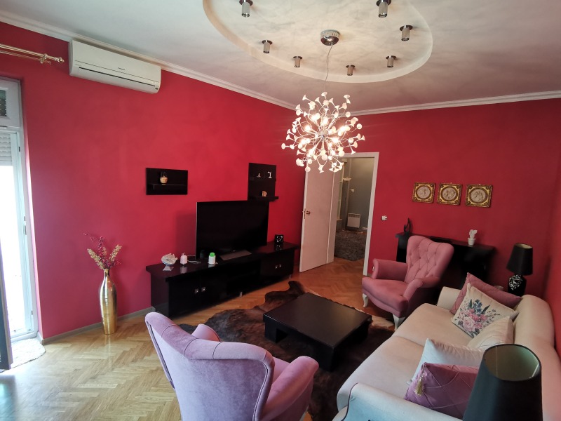 Продава  Многостаен град Пловдив , Център , 107 кв.м | 18811316 - изображение [2]