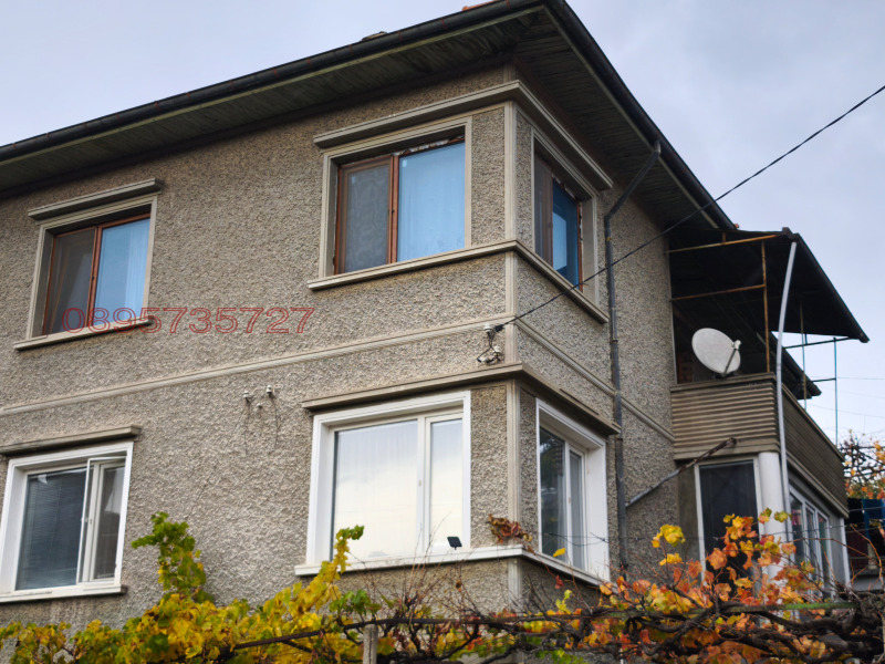 Продава ЕТАЖ ОТ КЪЩА, гр. Велики Преслав, област Шумен