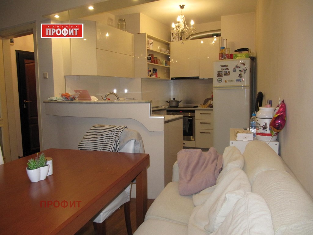Продава 2-СТАЕН, гр. Пловдив, Кършияка, снимка 2 - Апартаменти - 55038264