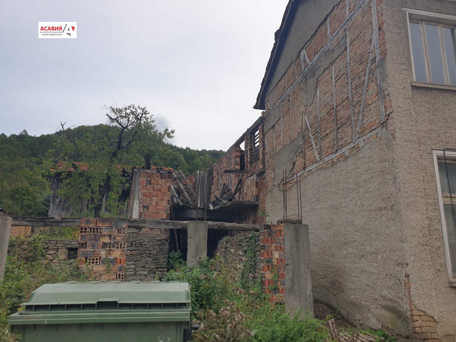 Продава КЪЩА, с. Орешак, област Ловеч, снимка 2 - Къщи - 47352963