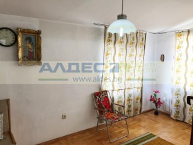 ������� 4-����� | Imot.bg � ����� ������ 9