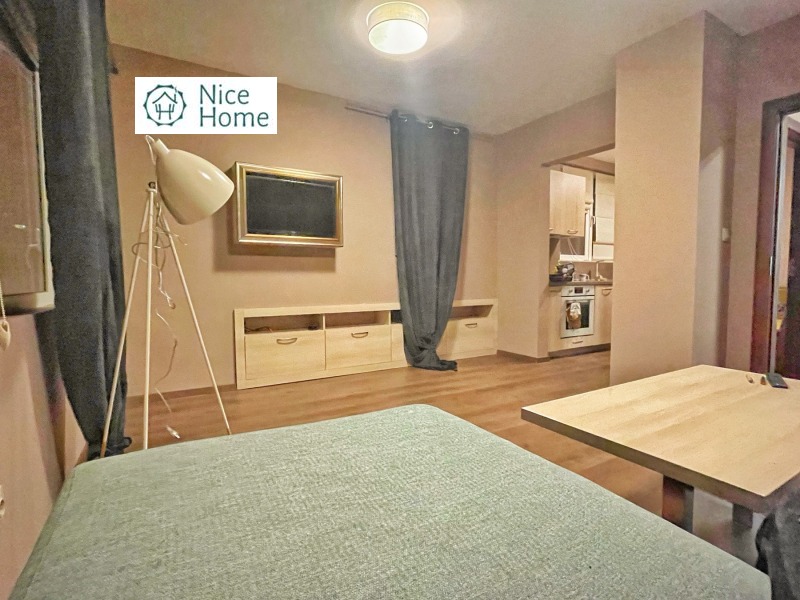 Продава  2-стаен, град София, Редута •  294 999 € • ID 18606432 — holmes.bg - [1] 