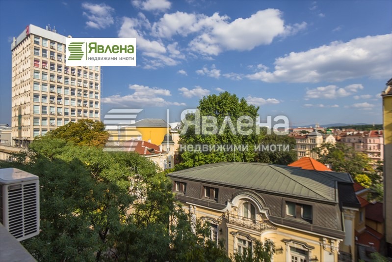 Eladó  3+ hálószoba Sofia , Doktorski pametnik , 250 négyzetméter | 89438826