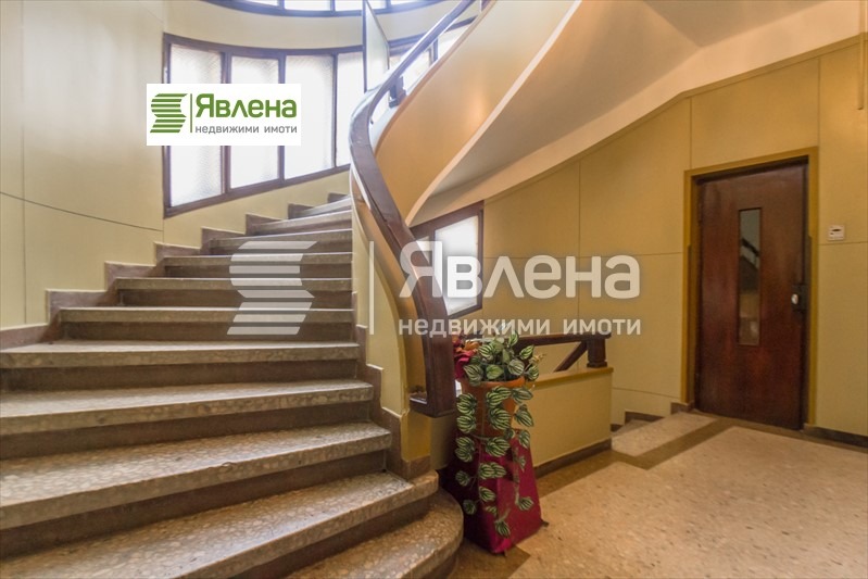 Eladó  3+ hálószoba Sofia , Doktorski pametnik , 250 négyzetméter | 89438826 - kép [3]