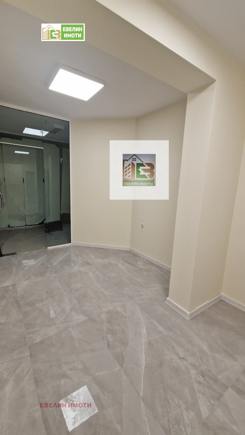 Продава МАГАЗИН, гр. Русе, Център, снимка 3 - Магазини - 53166430