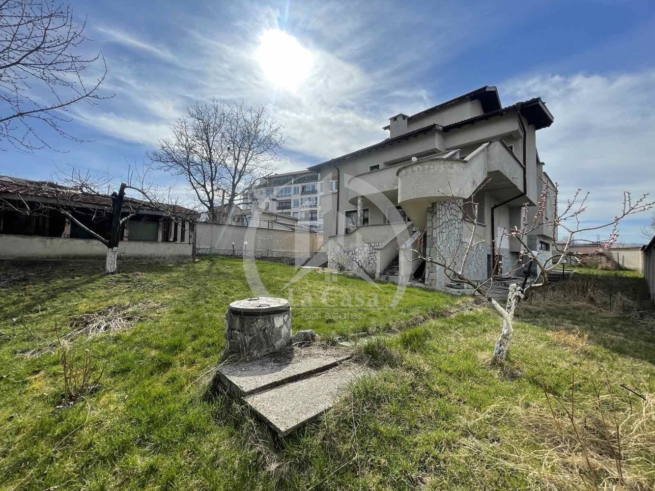Продава КЪЩА, гр. София, гр. Банкя
