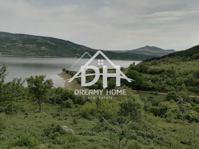 Продава ПАРЦЕЛ в област Кърджали, с. Гняздово - 1300 кв.м / 52 000 € » 101 703.16 лв., ДРИЙМИ ХОУМ