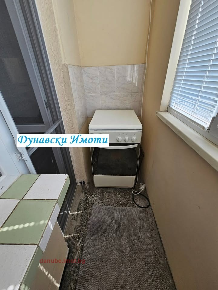 Продава 1-СТАЕН, гр. Русе, Здравец Изток, снимка 4 - Апартаменти - 56105178