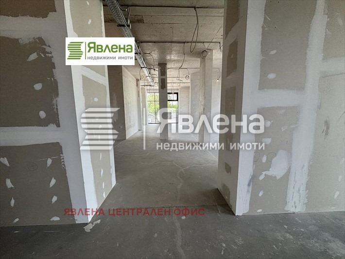 In vendita  Negozio Sofia , Vitosha , 345 mq | 25621428 - Immagine [4]