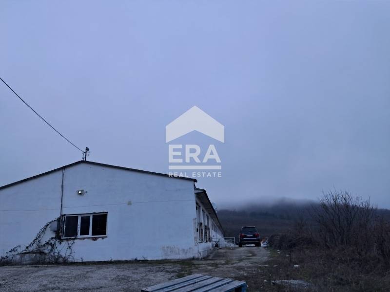 Продава ПРОМ. ПОМЕЩЕНИЕ, гр. Дряново, област Габрово, снимка 5 - Производствени сгради - 53045214