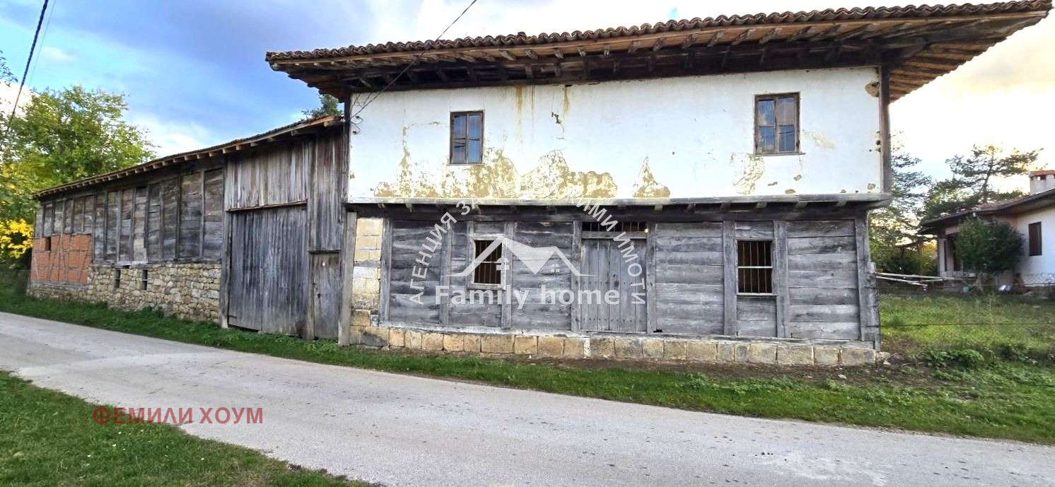 Продава КЪЩА, гр. Елена, област Велико Търново, снимка 14 - Къщи - 53941813