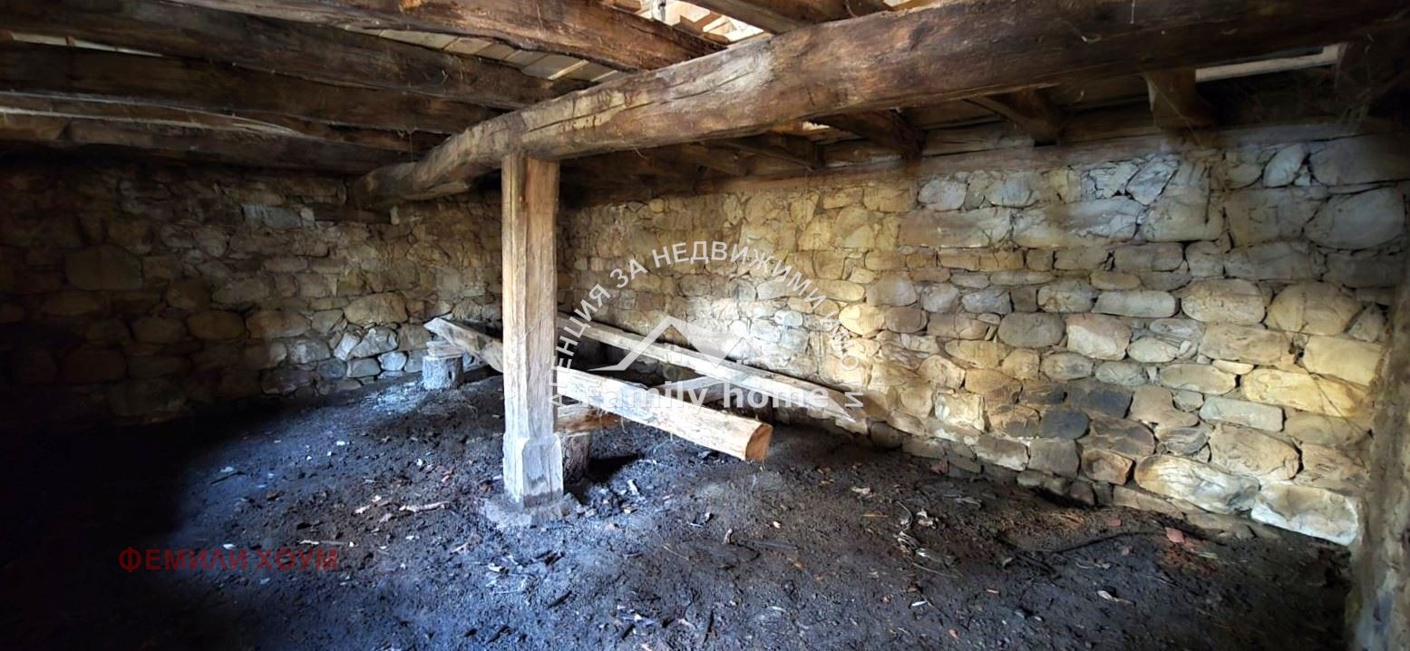 Продава КЪЩА, гр. Елена, област Велико Търново, снимка 11 - Къщи - 53941813