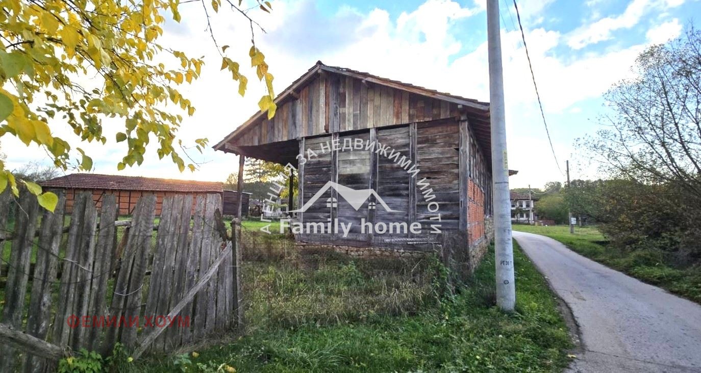 Продава КЪЩА, гр. Елена, област Велико Търново, снимка 15 - Къщи - 53941813