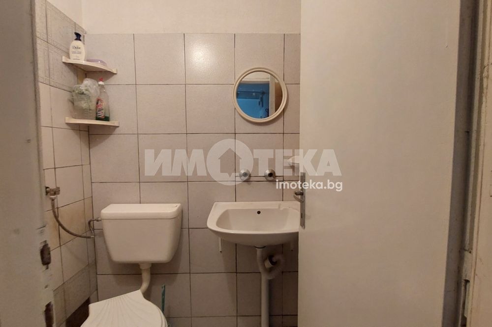 Продава КЪЩА, с. Дреново, област София област, снимка 12 - Къщи - 54915244