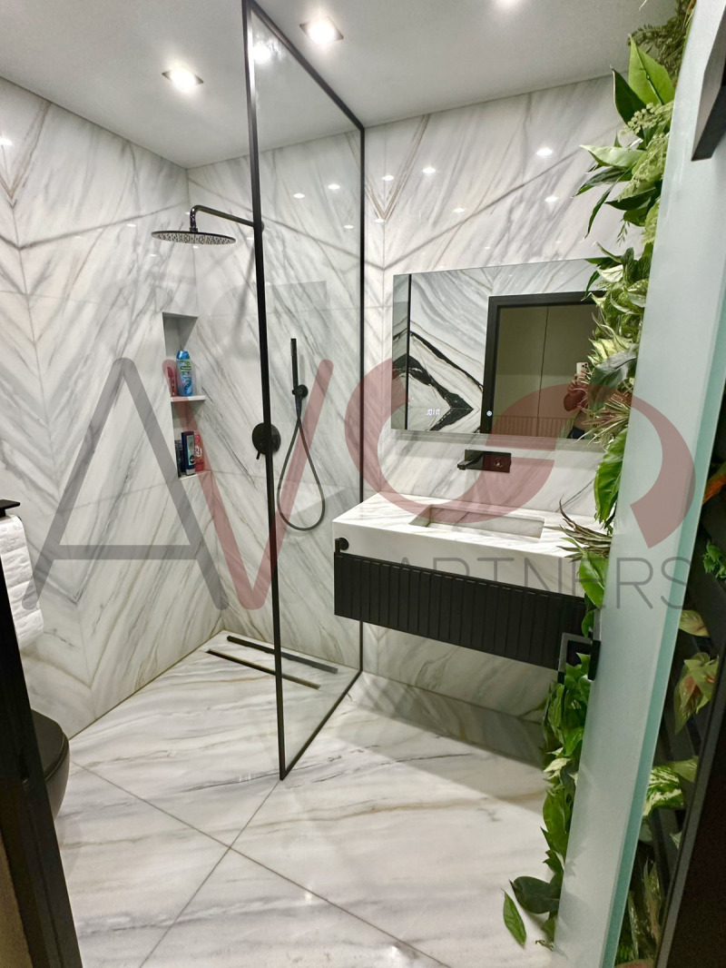 De vânzare  1 dormitor Sofia , Mladost 4 , 82 mp | 93731940 - imagine [12]