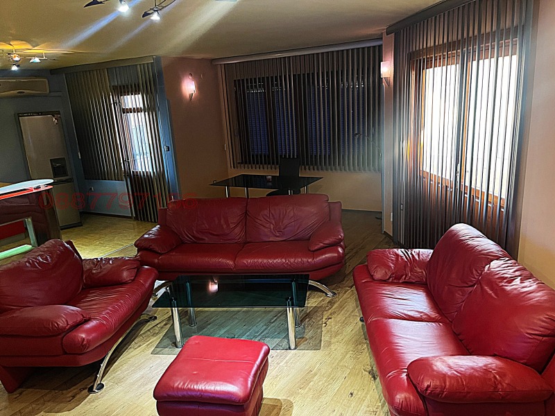 Продава 3-СТАЕН, гр. Пазарджик, Център