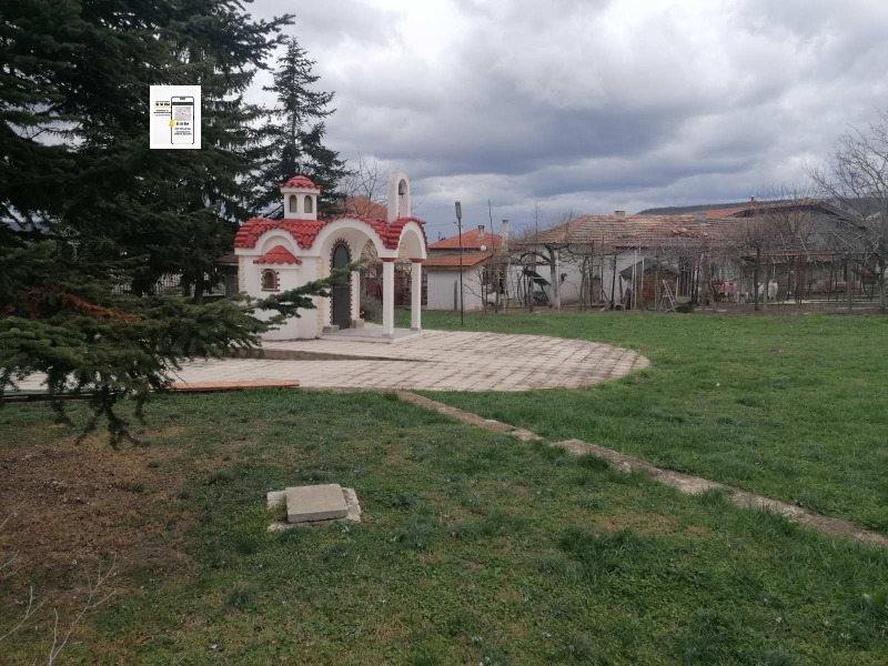 Продава КЪЩА, с. Църква, област Добрич, снимка 12 - Къщи - 51578333