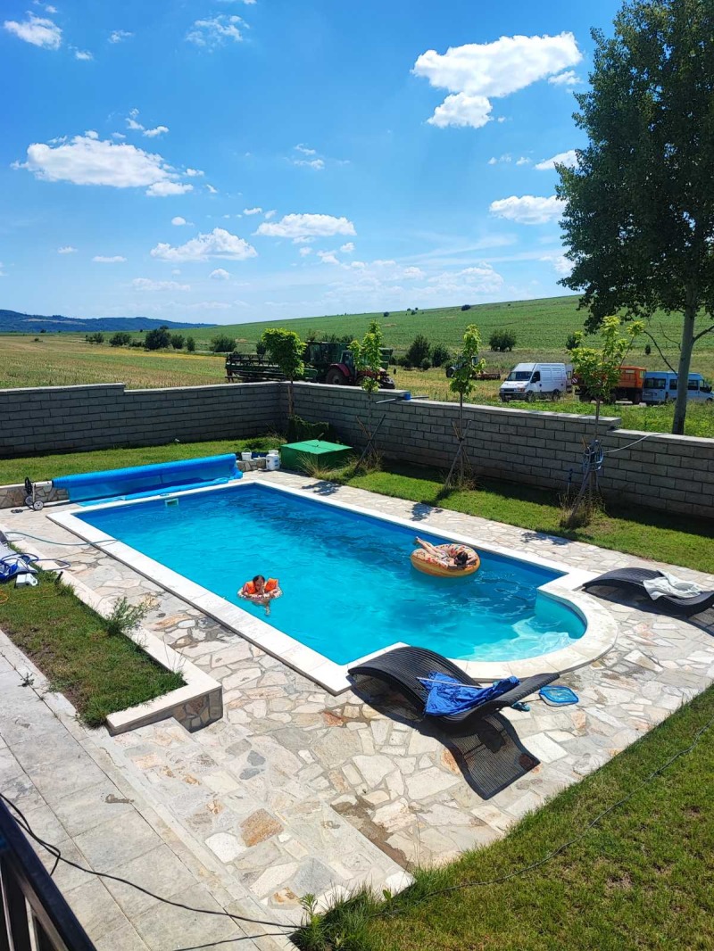 Продава КЪЩА, гр. София, с. Иваняне, снимка 16 - Къщи - 53367859