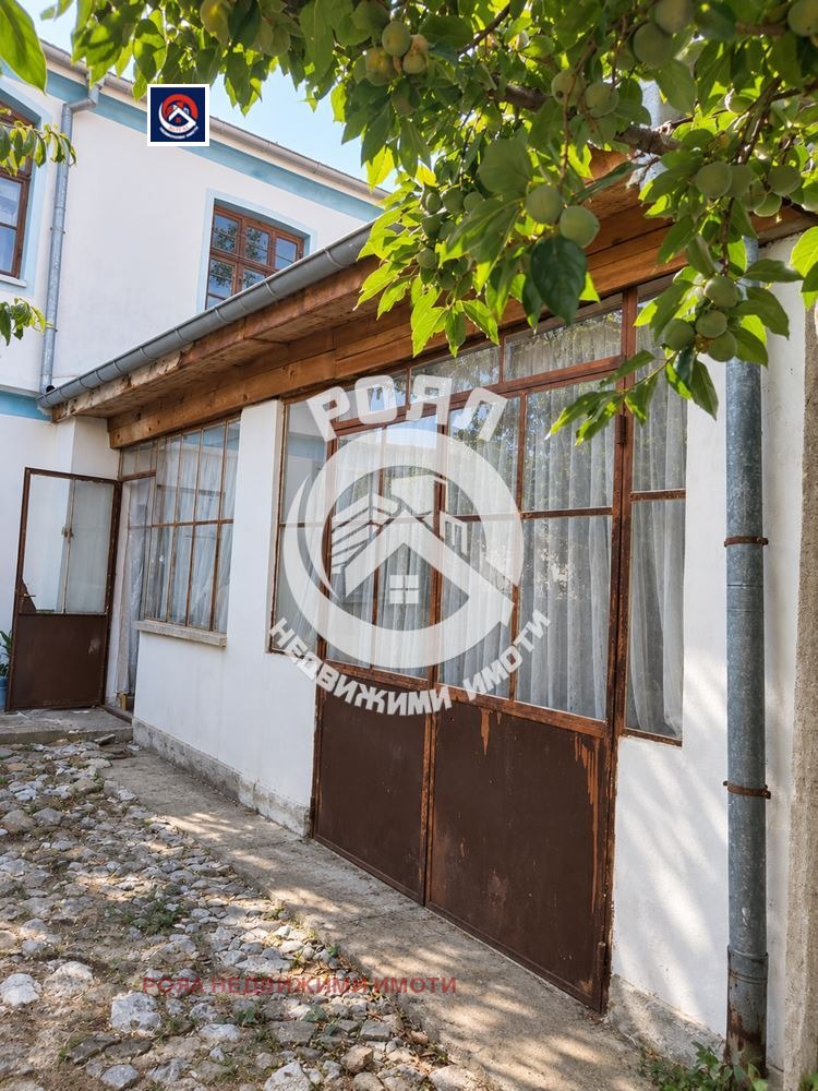 Продава КЪЩА, гр. Перущица, област Пловдив, снимка 2 - Къщи - 56262992