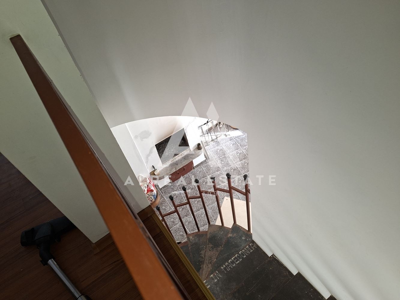 Продава КЪЩА, с. Комарево, област Плевен, снимка 13 - Къщи - 55432902