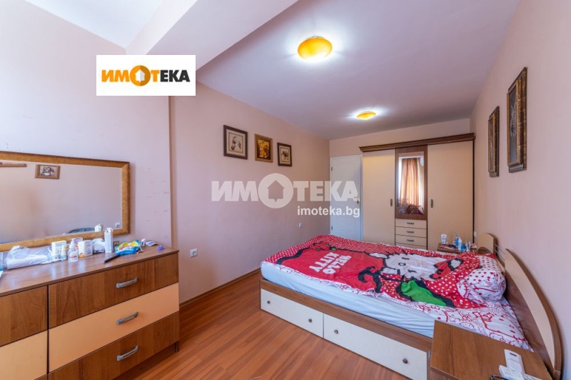 Продава 3-СТАЕН, гр. Варна, Зимно кино Тракия, снимка 9 - Aпартаменти - 46597756