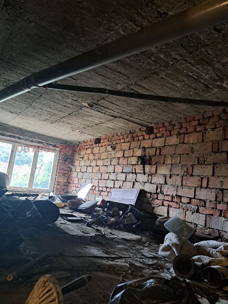 Продава ЕТАЖ ОТ КЪЩА, гр. Ловеч, Гозница, снимка 5 - Етаж от къща - 53205010