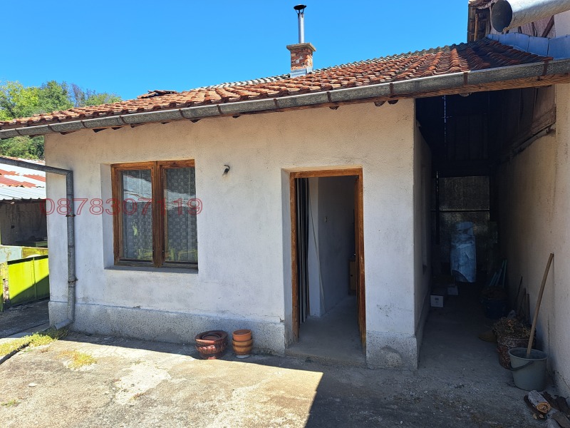 Продава КЪЩА, с. Ерден, област Монтана, снимка 3 - Къщи - 53286862