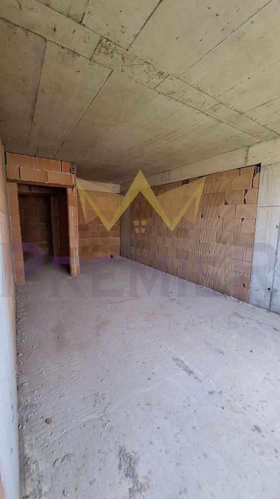 Продава 2-СТАЕН, гр. Варна, Кайсиева градина, снимка 2 - Апартаменти - 54421350