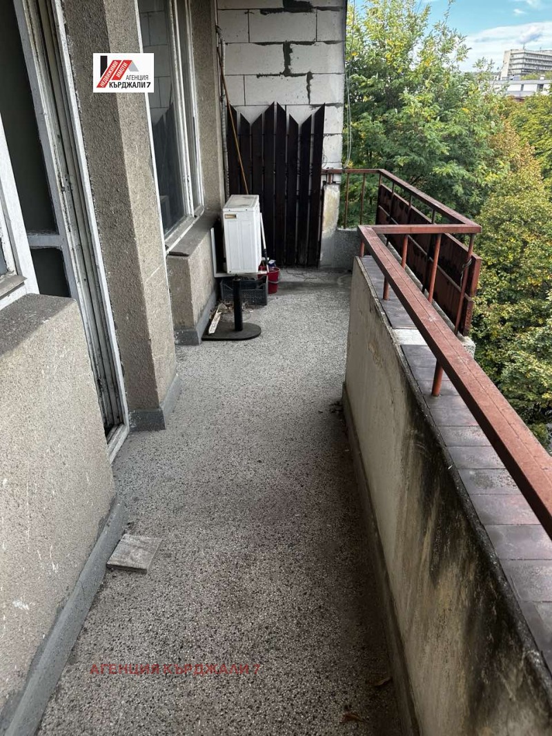 Продава  3-стаен град Кърджали , Център , 70 кв.м | 12959983 - изображение [16]