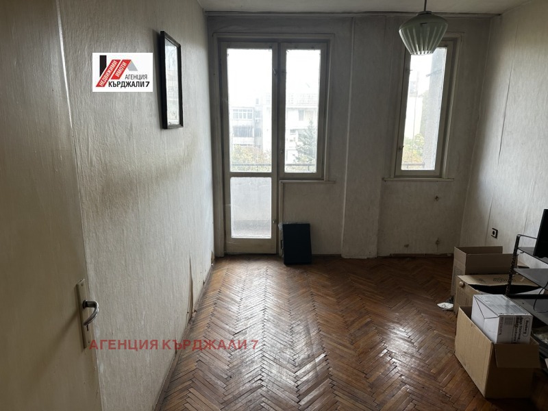 Продава  3-стаен град Кърджали , Център , 70 кв.м | 12959983 - изображение [14]