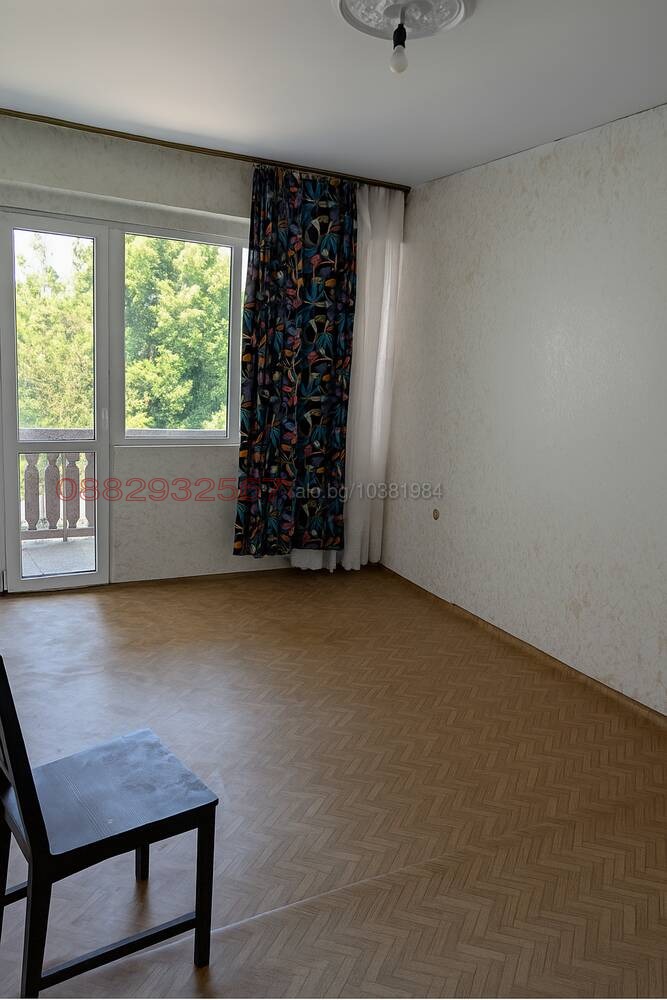 Продава МНОГОСТАЕН, с. Крушари, област Добрич, снимка 4 - Апартаменти - 54246418